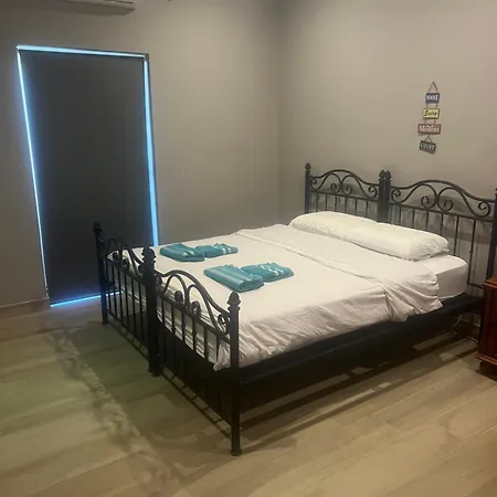 Windjammer - Gozo Seaview&citadel Charm Habitación en casa particular